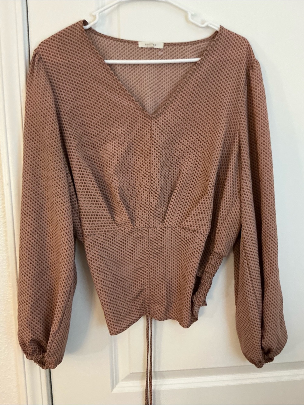 Pleione Mauve Taupe Geometric Diamond Long Balloon Sleeve Ruched Blouse Size L
